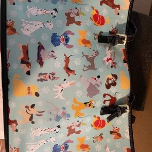 Purse and hoodie for Tom Kim